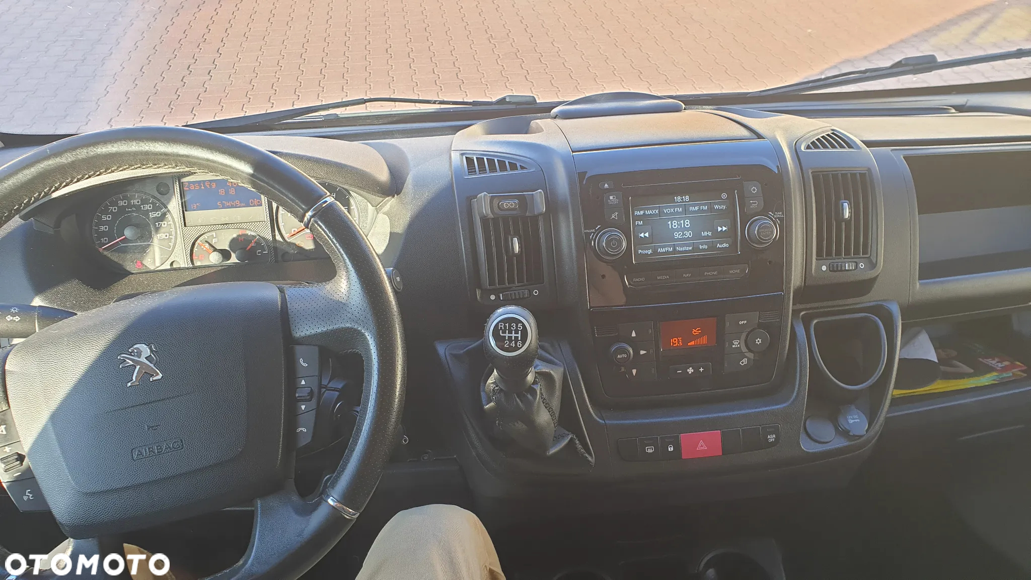 Peugeot Boxer HDi 435 L2H2 Active - 4