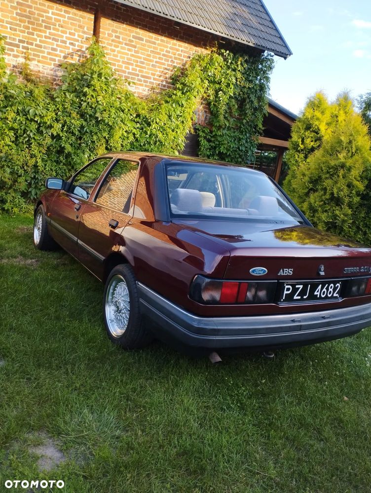 Ford Sierra 2.0 Ghia - 2