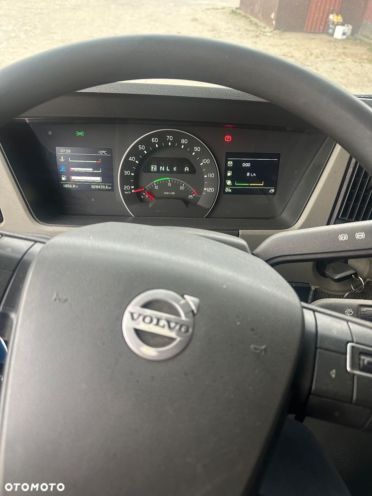 Volvo FM - 6