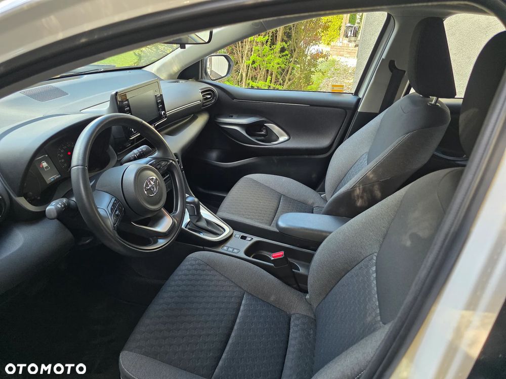 Toyota Yaris Hybrid 1.5 Active - 11