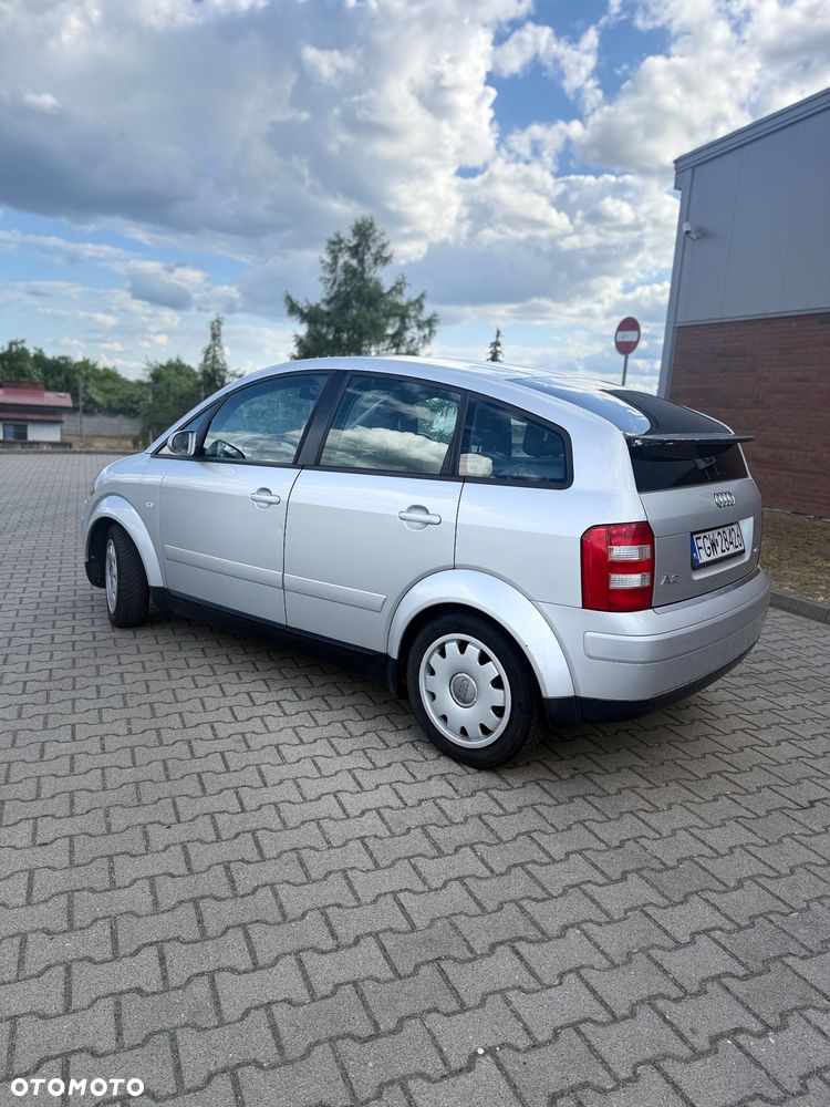 Audi A2 - 4