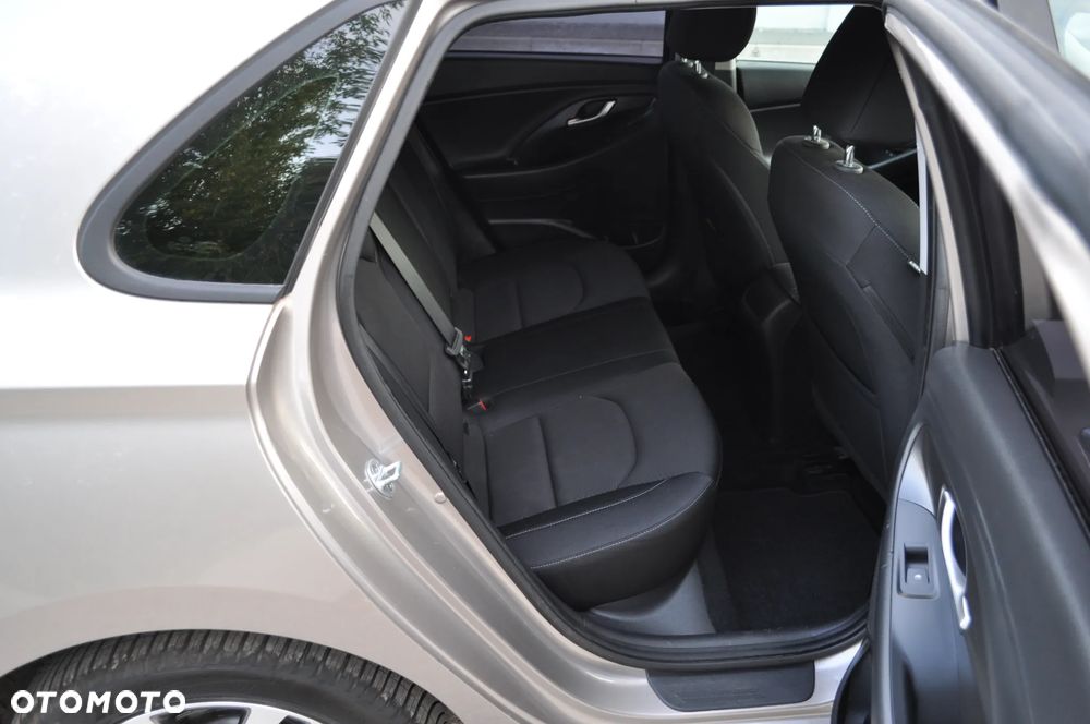 Hyundai i30 1.4 T-GDI Passion Plus - 18