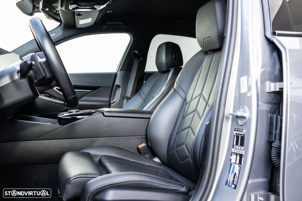 BMW 520 d Pack Desportivo M - 27