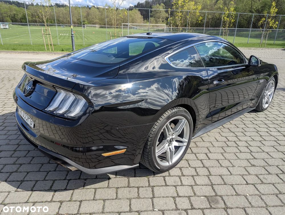 Ford Mustang 5.0 V8 GT - 2