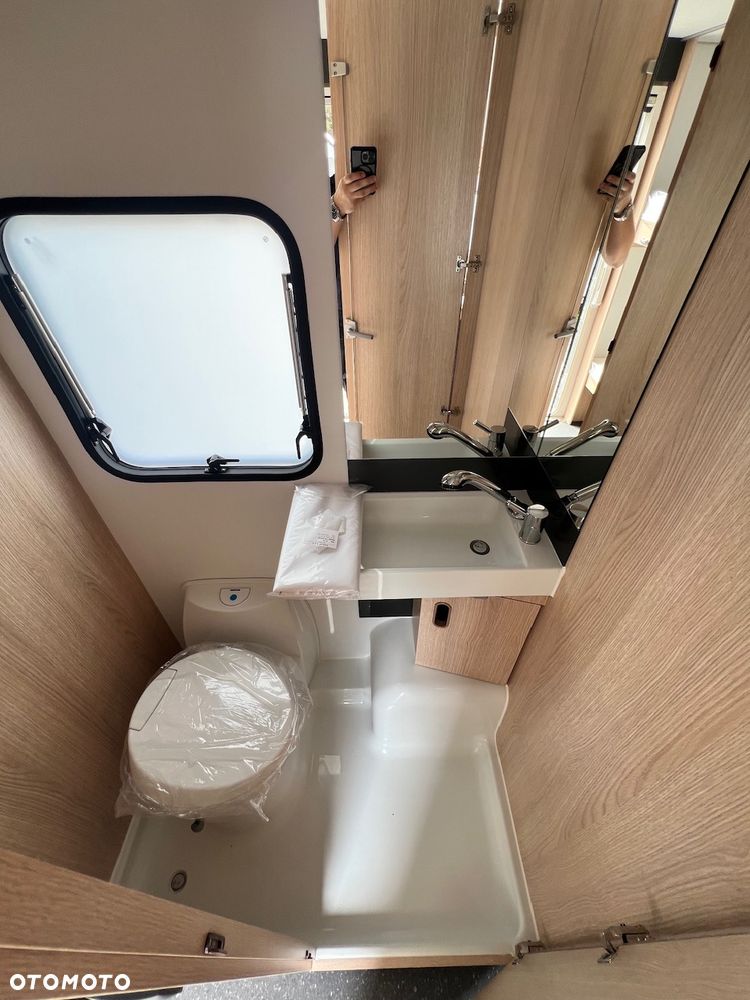 Adria Aviva 360 DK - 18