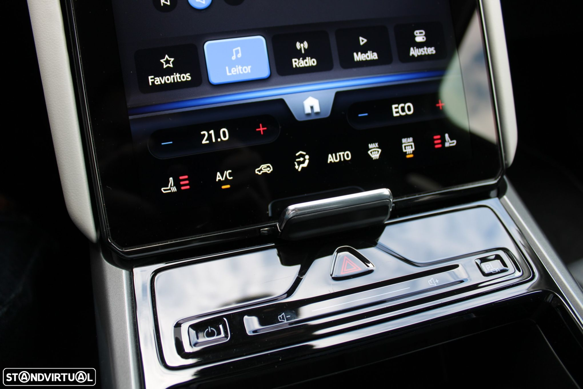 Ford Explorer 77 kWh Premium - 14