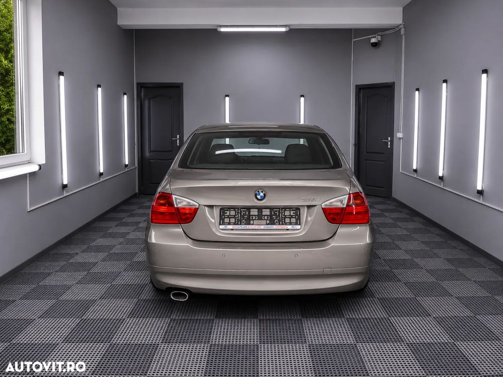 BMW Seria 3 318i Aut. Edition Exclusive - 5