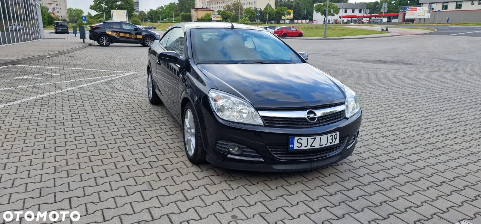 Opel Astra Twin Top 1.9 CDTI Cosmo - 8