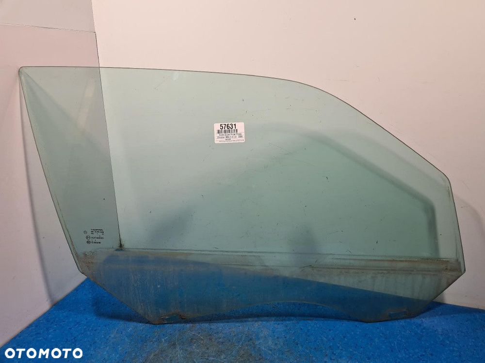 CHRYSLER 300C 3.0 CRD SZYBA DRZWI PRZÓD PRAWA - 1