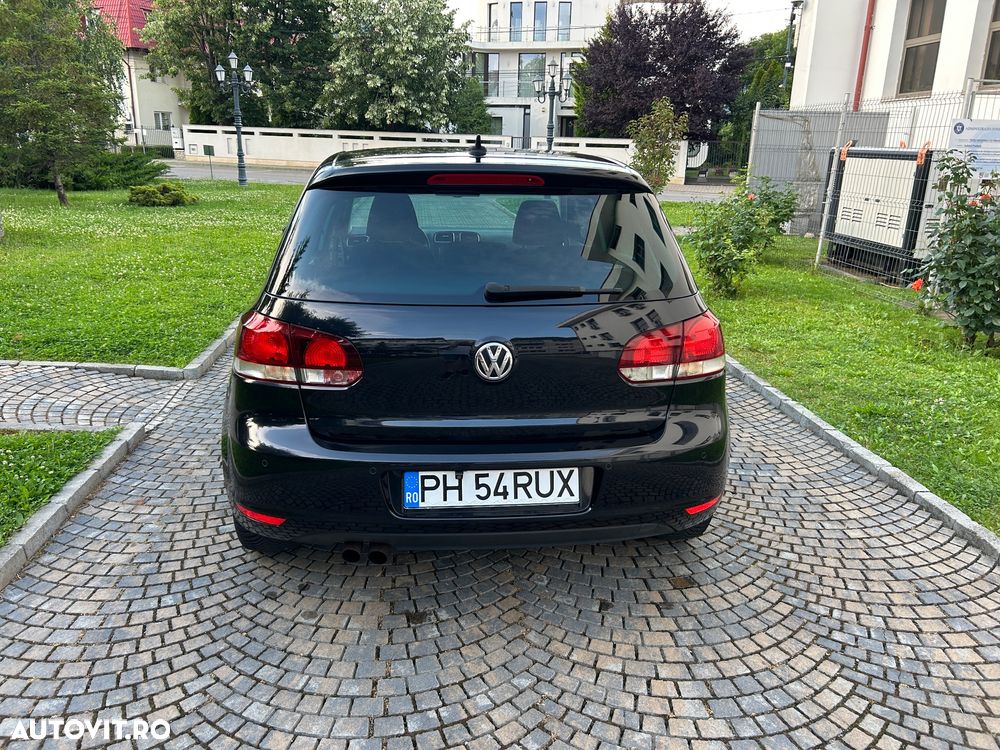 Volkswagen Golf - 14