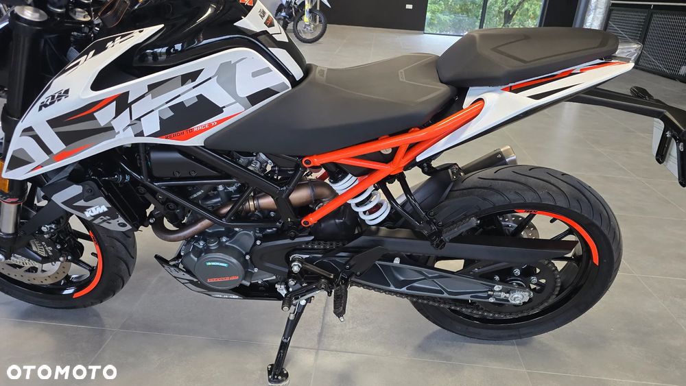 KTM Duke 125 - 10