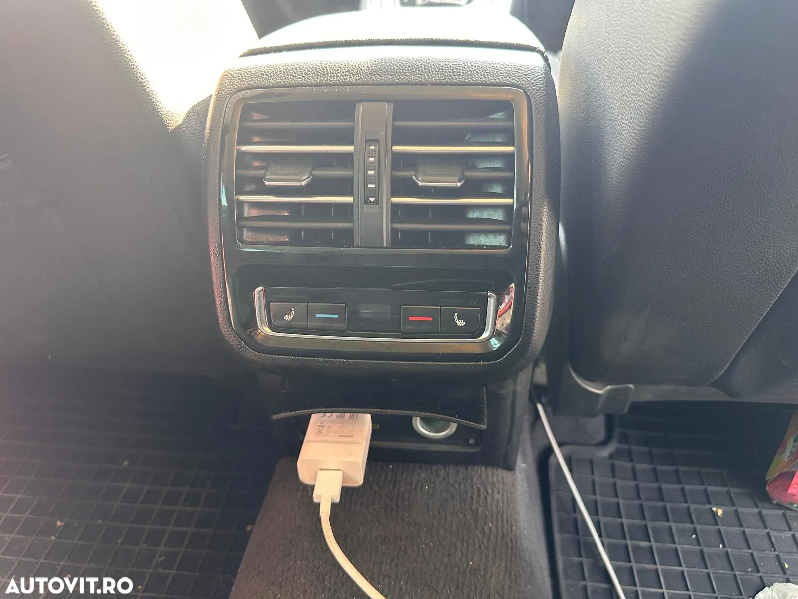 Volkswagen Passat Alltrack 2.0 TDI DSG 4Motion - 12