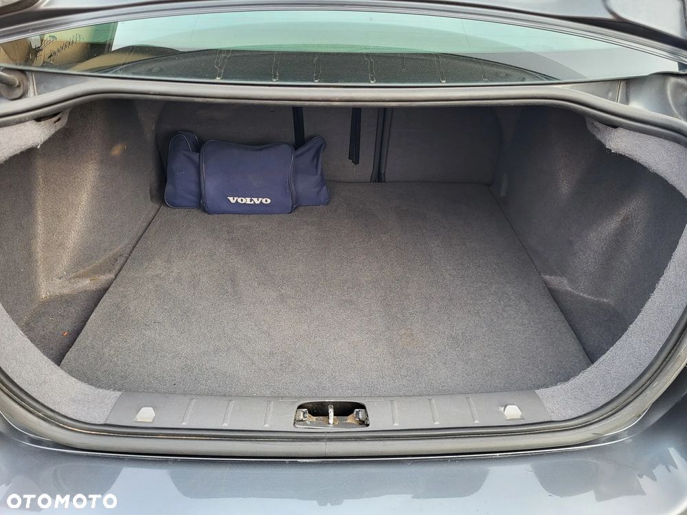 Volvo S40 2.0D Momentum - 14