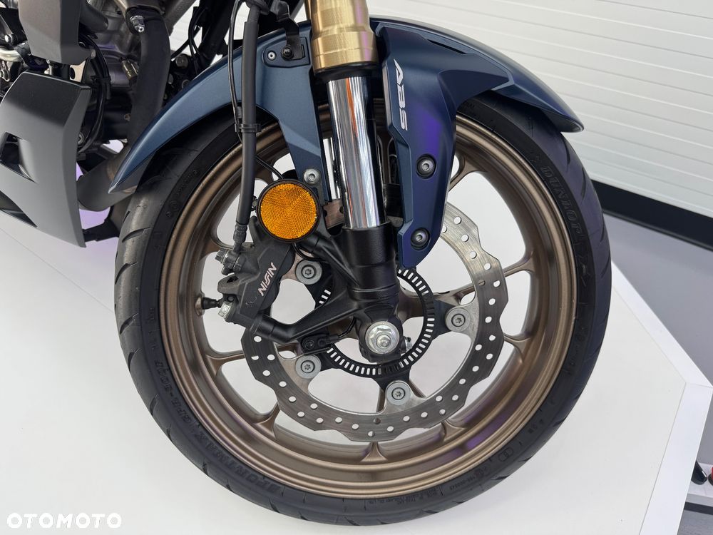 Honda CB - 9