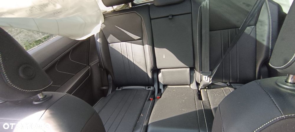 Volkswagen Tiguan Allspace 2.0 TSI 4Mot Elegance DSG - 18