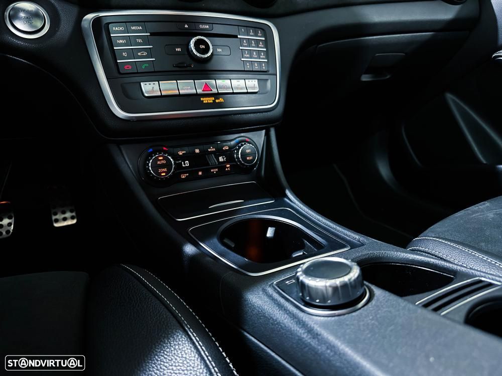 Mercedes-Benz A 180 - 53