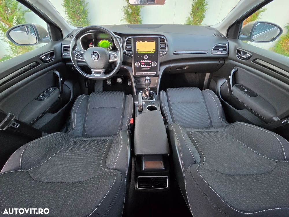 Renault Megane - 11