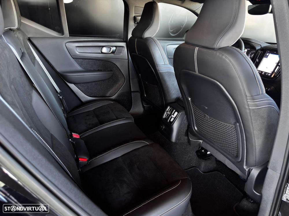 Volvo XC 40 1.5 T5 PHEV Plus Dark - 10
