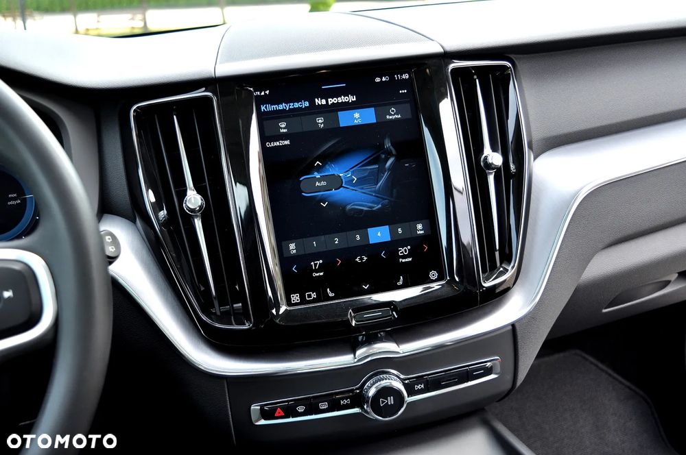 Volvo XC 60 T6 AWD Plug-In Hybrid Inscription - 33