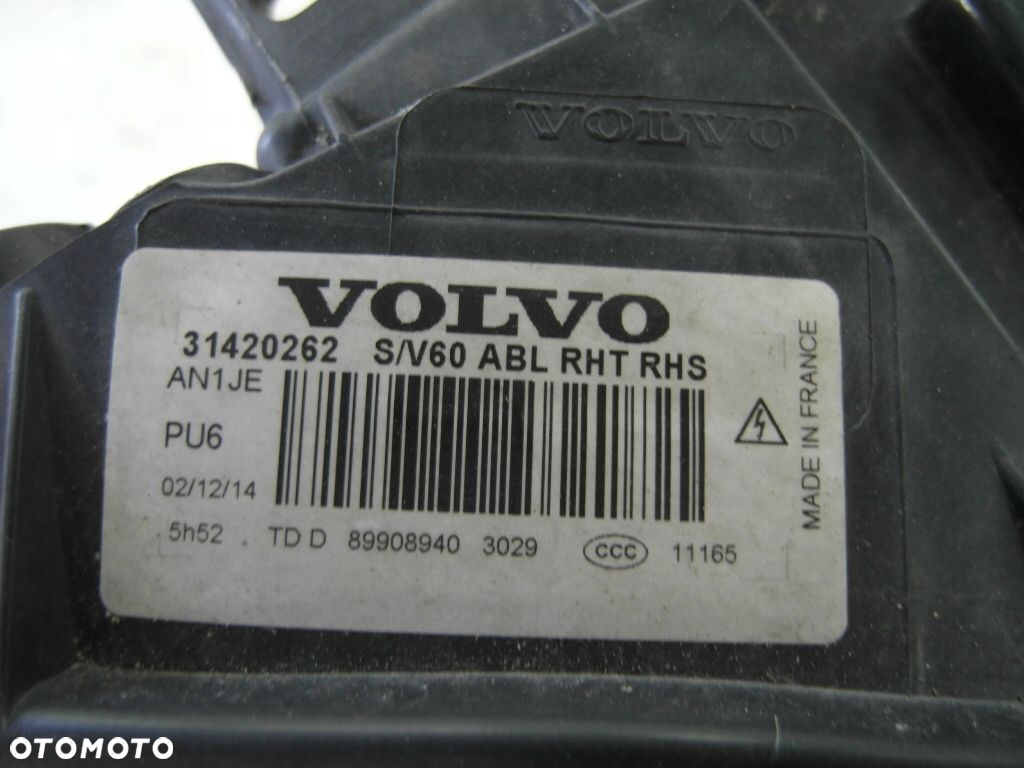 VOLVO V60 LIFT S60 LIFT XENON LAMPA PRZEDNIA PRAWA - 3