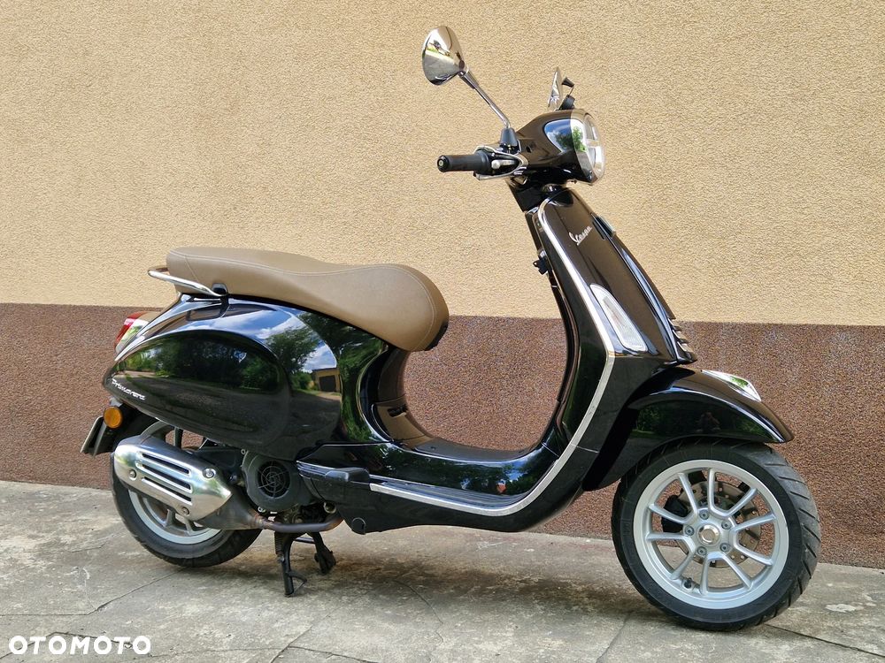 Vespa Primavera - 3