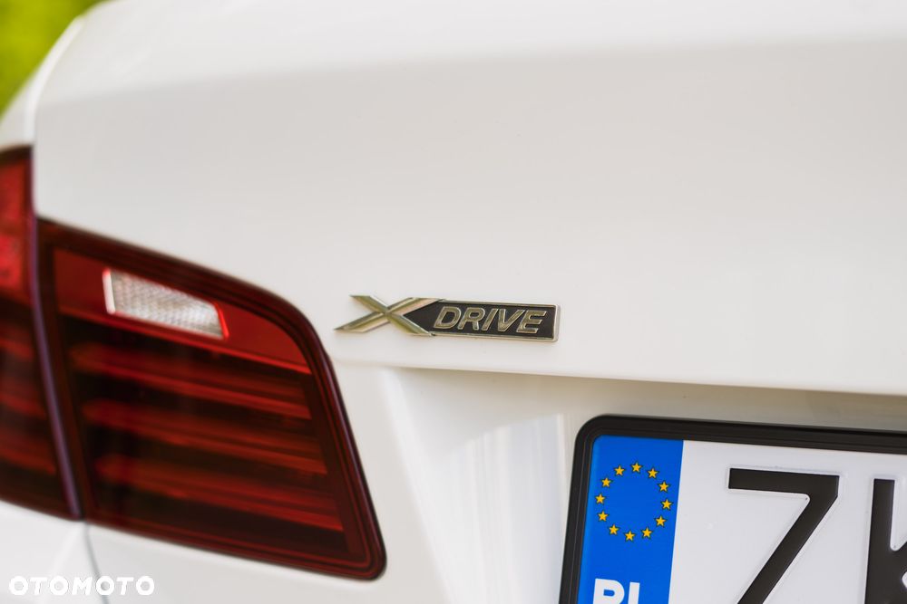 BMW Seria 5 520d xDrive Luxury Line - 19