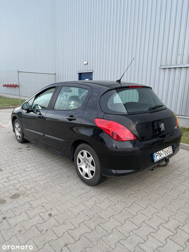 Peugeot 308 HDi FAP 90 Filou - 8