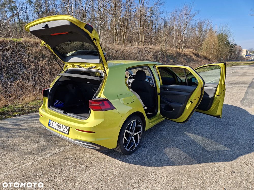 Volkswagen Golf 1.5 TSI BMT Evo IQ Drive DSG - 18