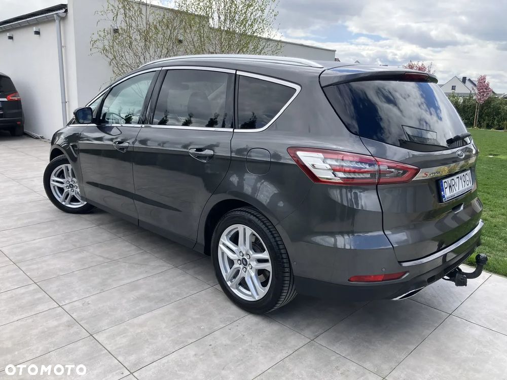 Ford S-Max 2.0 TDCi Titanium PowerShift - 15