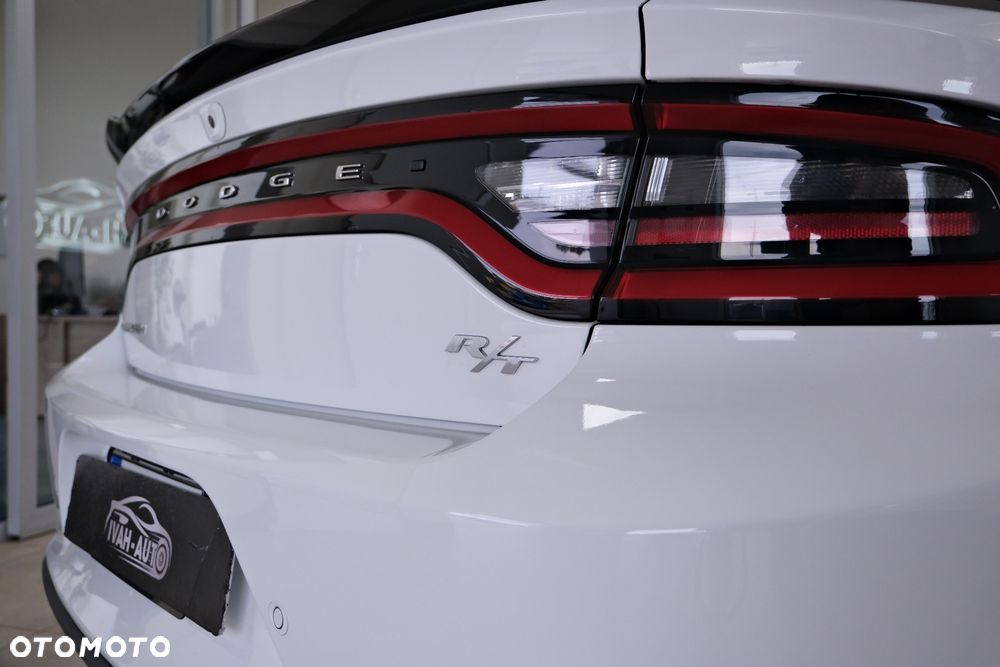 Dodge Charger 5.7 R/T - 11