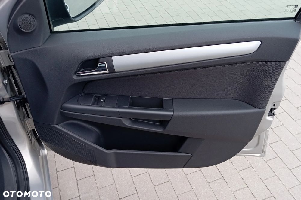 Opel Astra 1.6 - 34