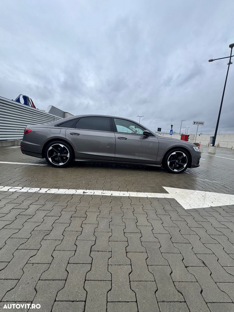 Audi A8 - 5