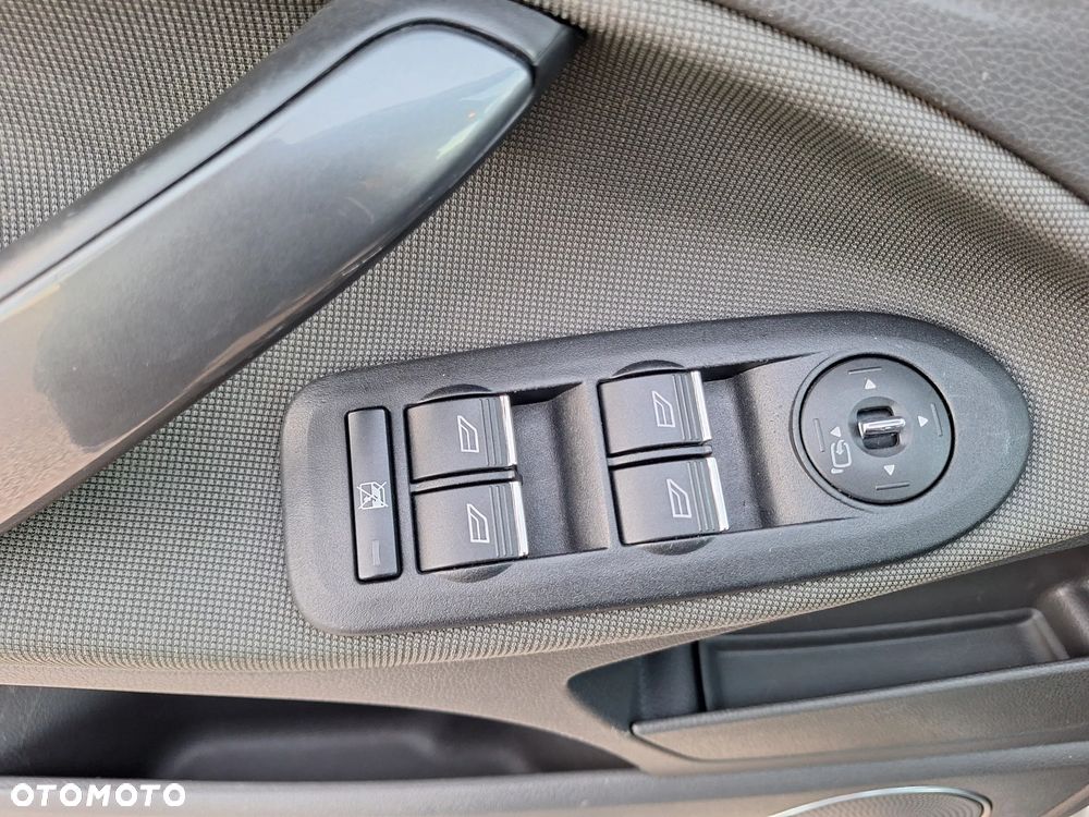 Ford Kuga 2.0 TDCi Individual - 26