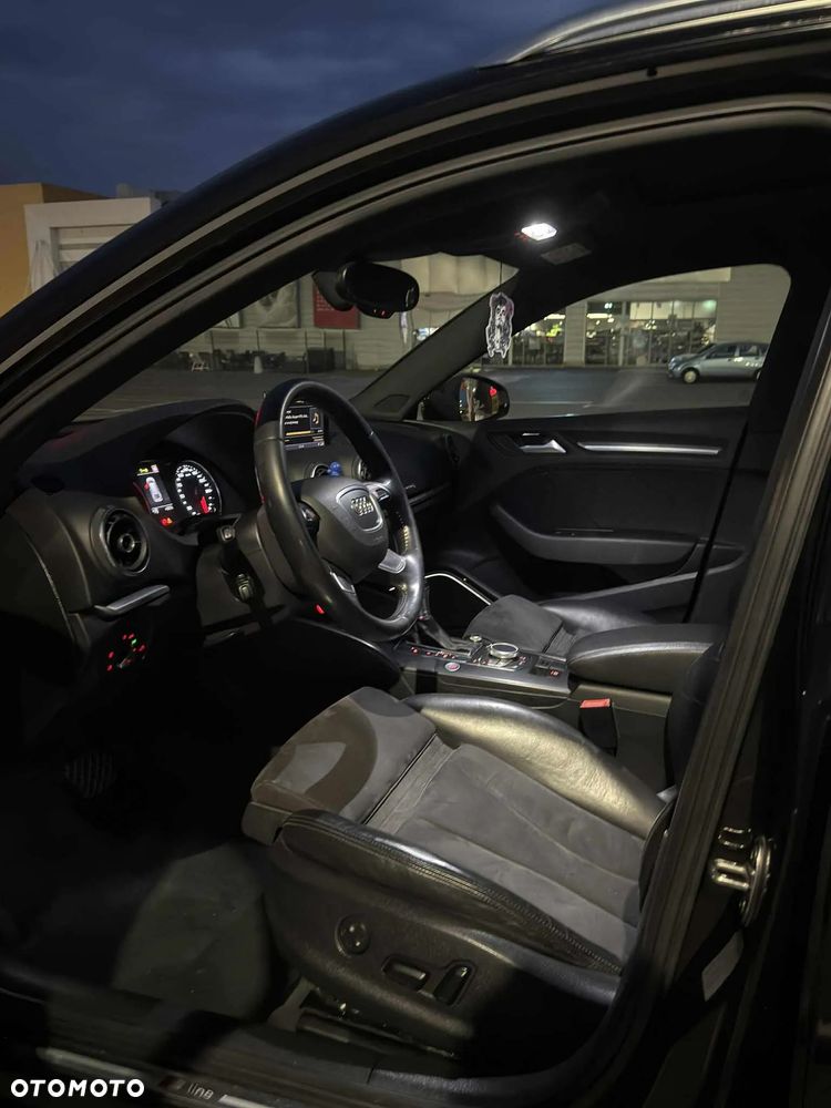 Audi A3 Sportback 2.0 TDI (clean diesel) quattro S tronic S line Sportpaket - 8