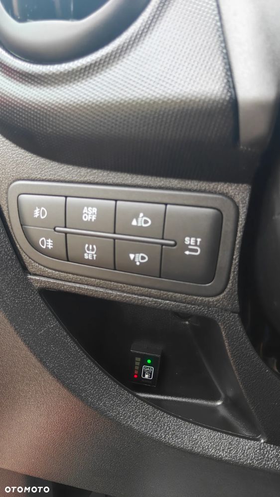 Fiat Qubo - 12