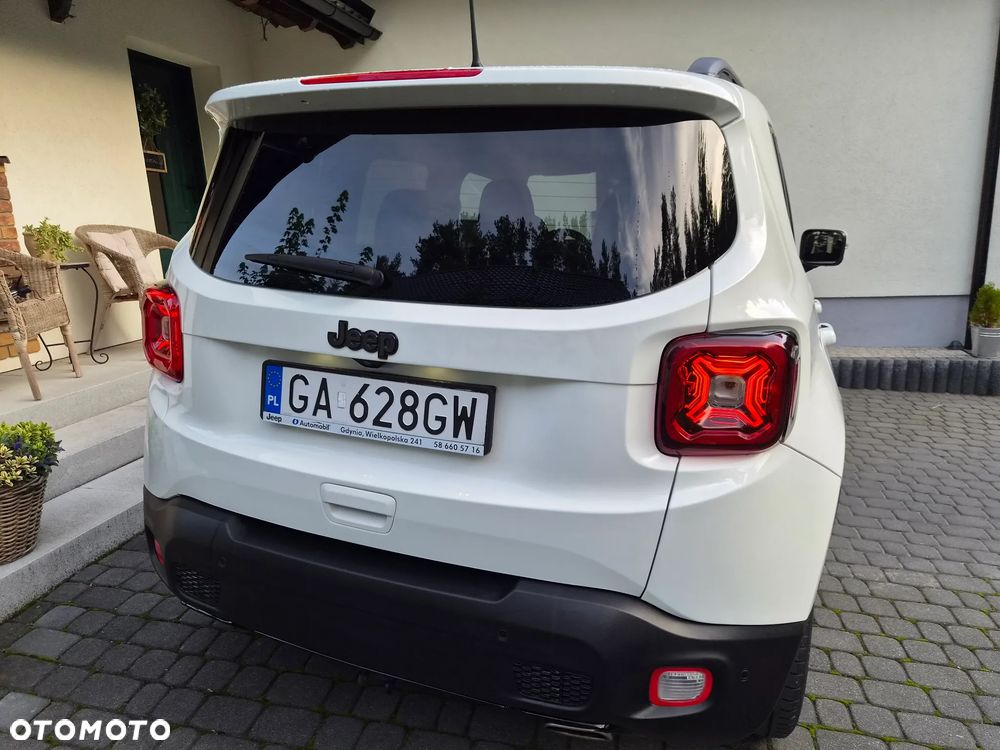 Jeep Renegade 1.3 GSE T4 Turbo Longitude FWD S&S - 32
