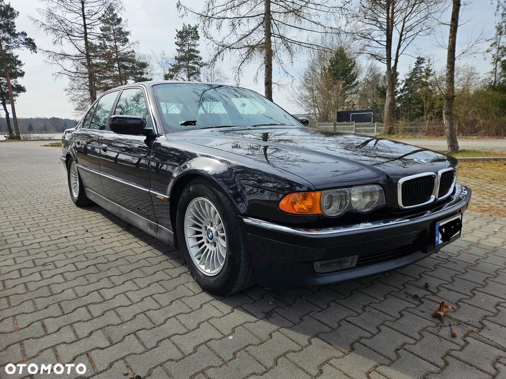 BMW Seria 7 - 1
