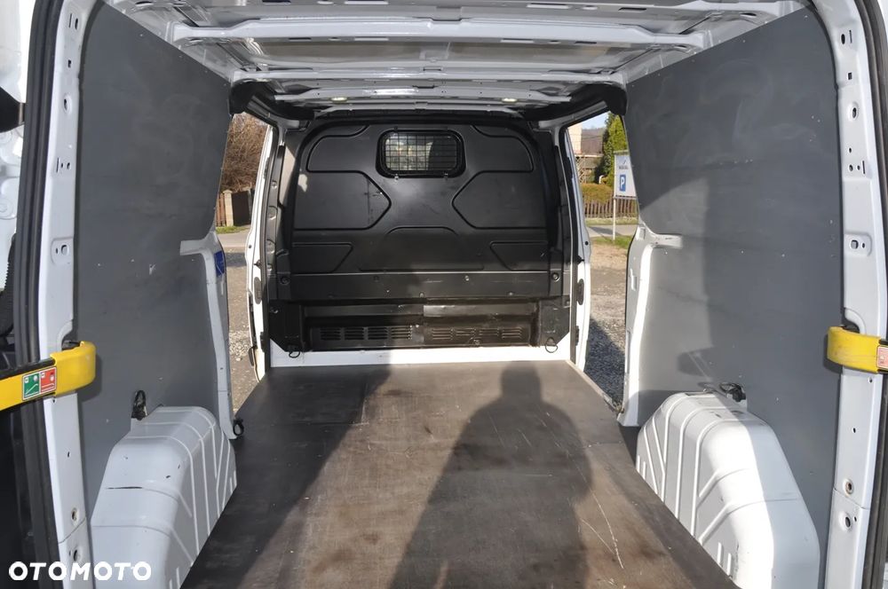 Ford Transit custom - 33
