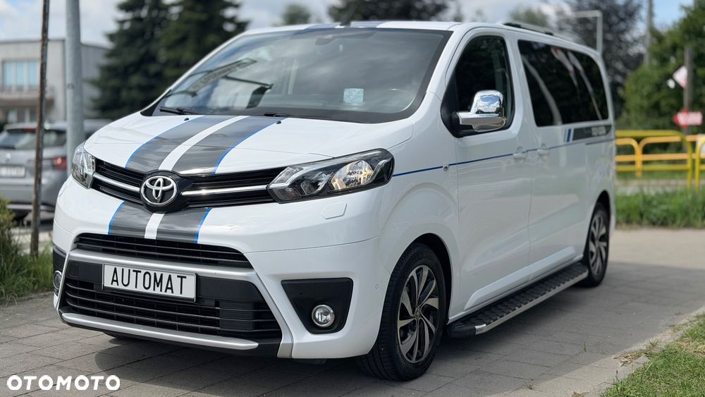 Toyota ProAce Kombi D-4D Medium 2,8t - 1