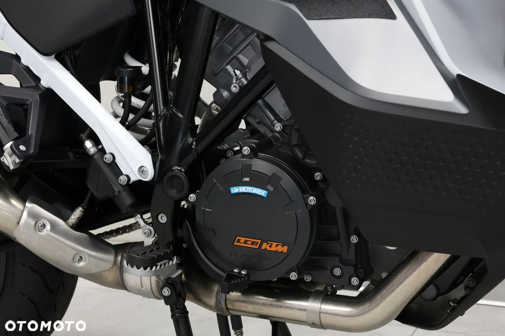 KTM Super Adventure - 21
