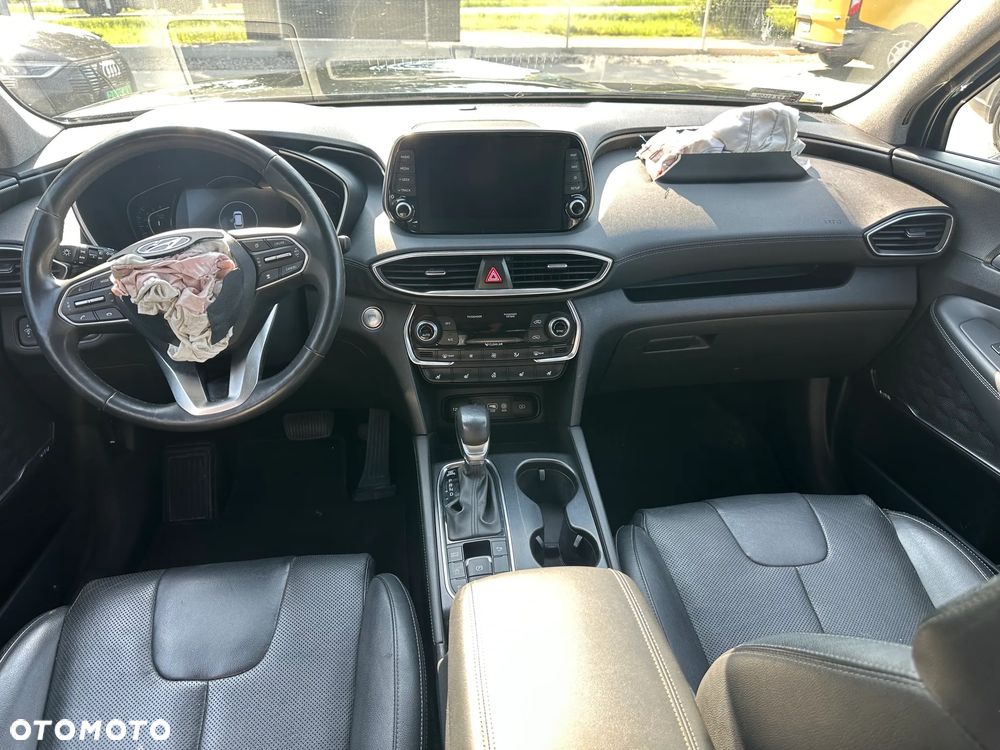 Hyundai Santa Fe - 9