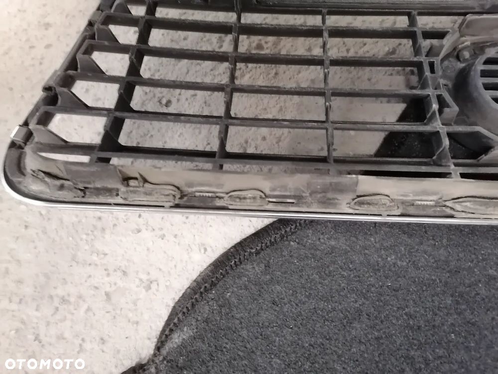 Atrapa Grill Maski Audi A6 C5 Lift 01-04 4B0853651F - 7