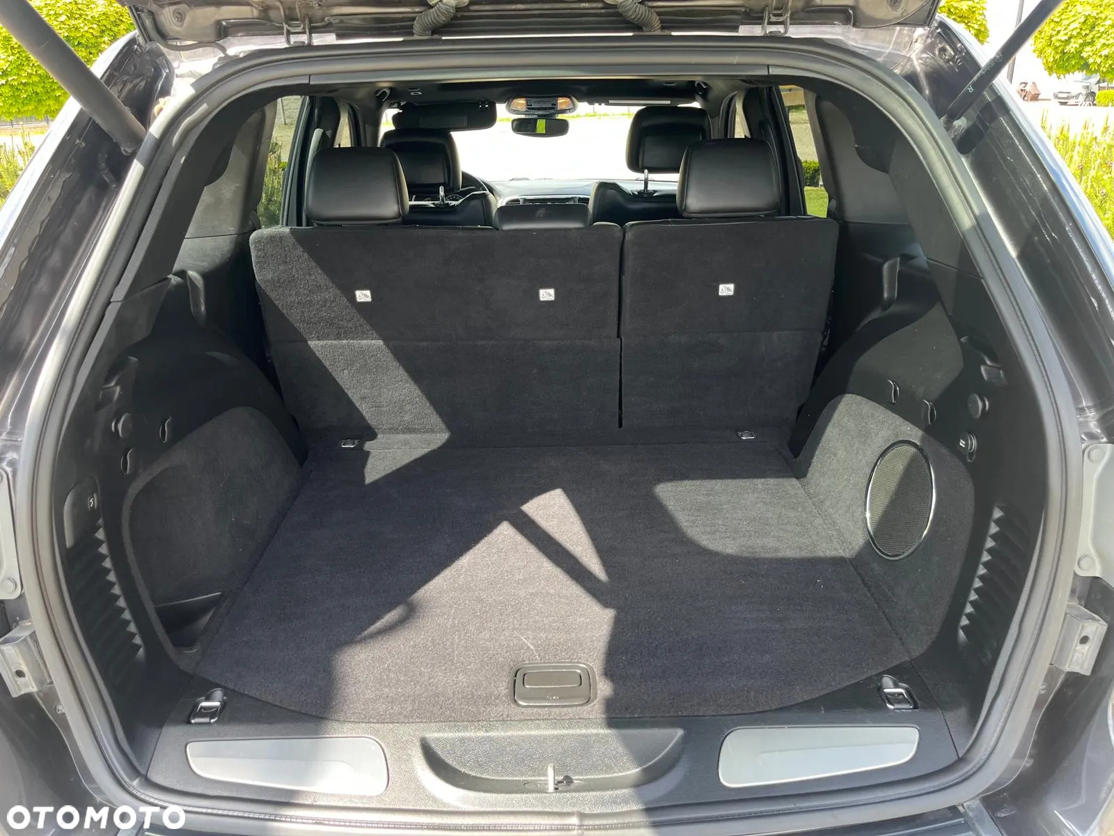Jeep Grand Cherokee 5.7 V8 HEMI Summit - 10