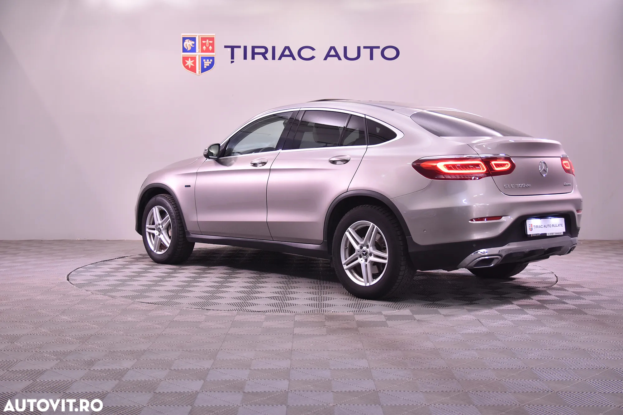 Mercedes-Benz GLC Coupe 300 de 4MATIC - 3