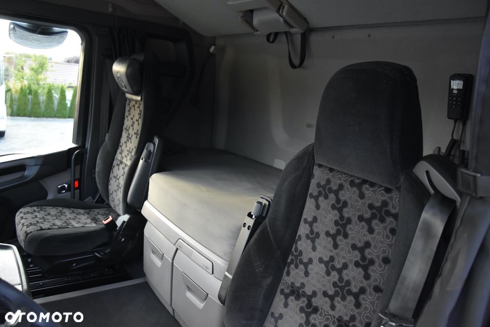 Scania R320 / FIRANA 9,0M / NAVI / SOLARY / KLIMA POSTOJOWA / CAŁA NA PODUSZKACH / WINDA BAR / ZABUDOWA REDOS / 22 PALETY / AUTOMAT / SALON POLSKA / SERWIS ASO SCANIA / STAN IDEALNY !! - 30