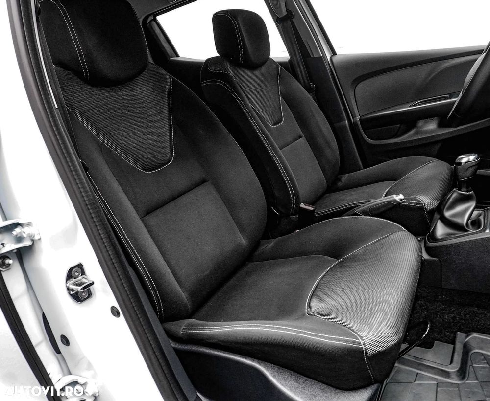 Renault Clio TCe Life Evo - 12