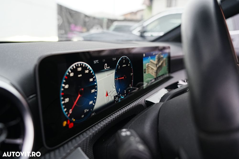 Mercedes-Benz A 180 d 8G-DCT Edition 2020 - 24