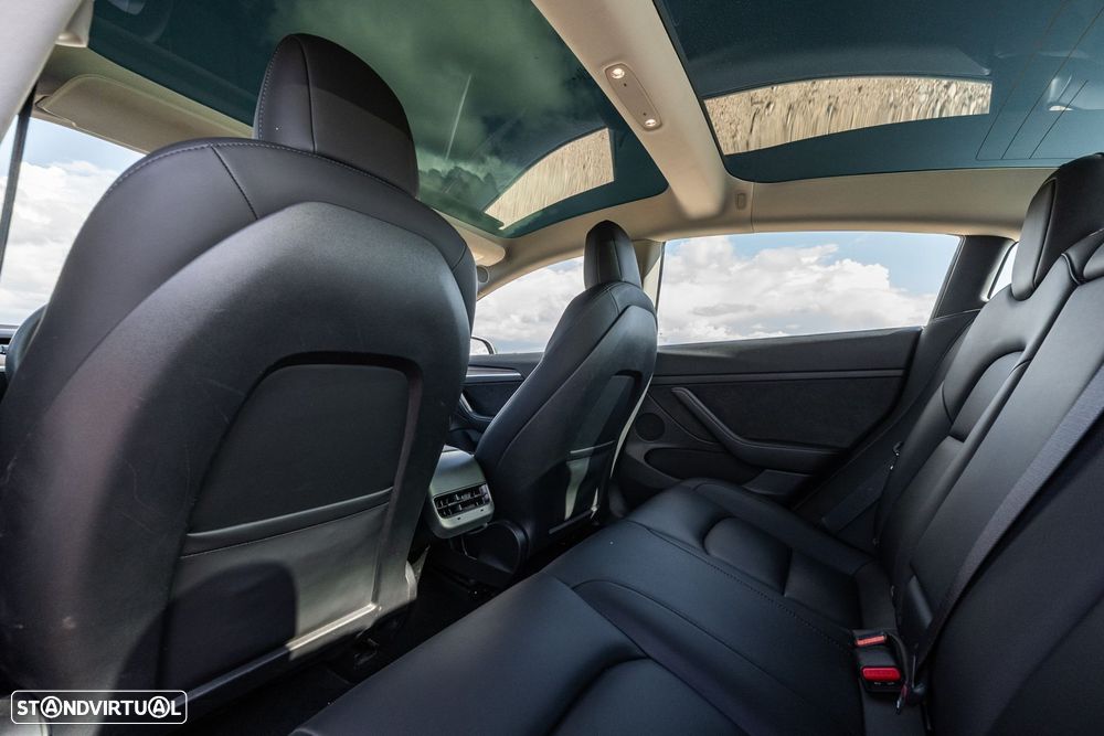 Tesla Model 3 Standard Range Plus RWD - 33
