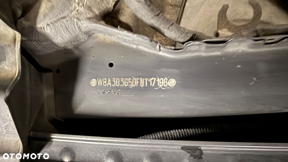 BMW Seria 3 328i xDrive Sport-Aut Sport Line - 29