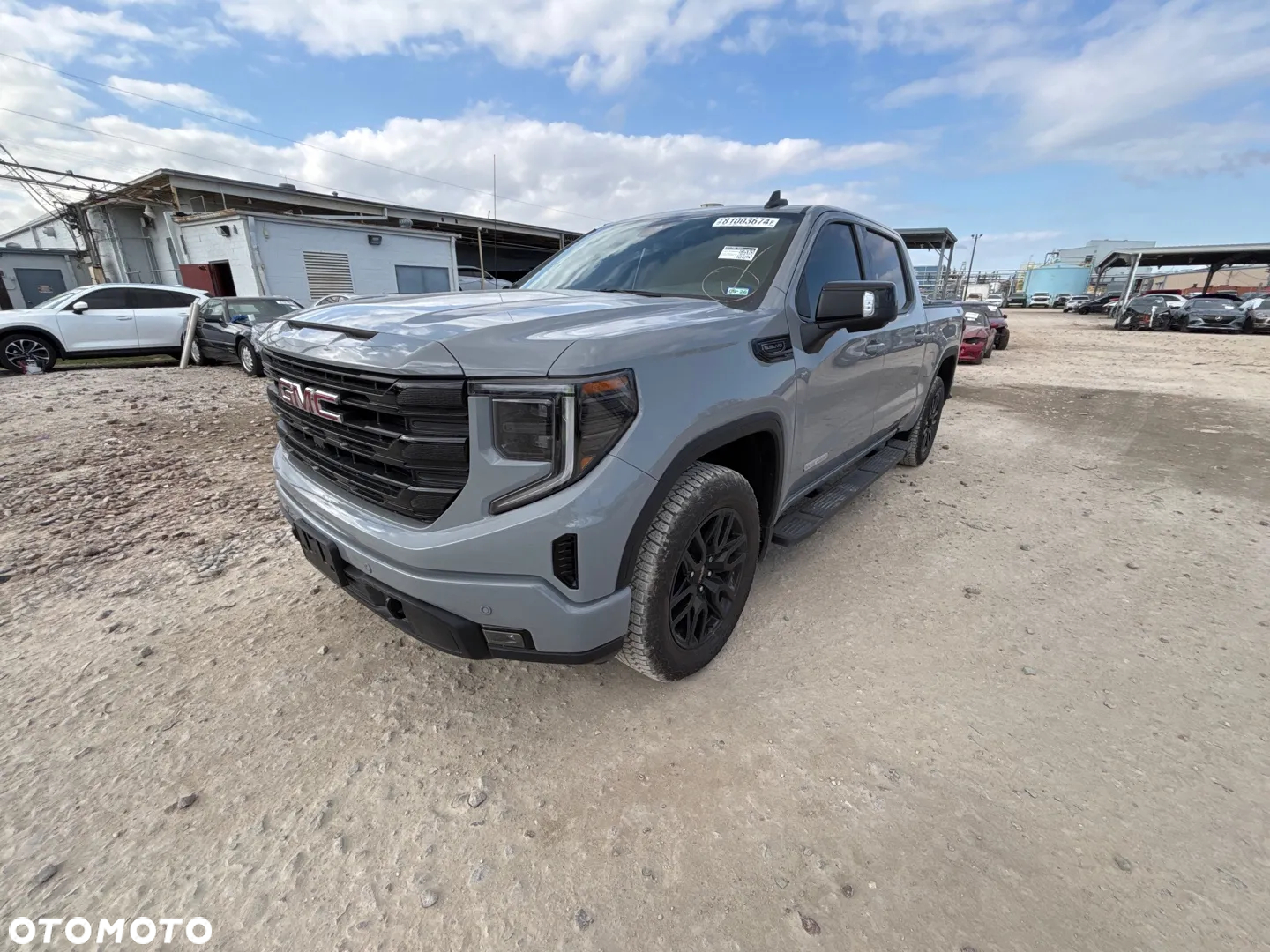 GMC Sierra - 9